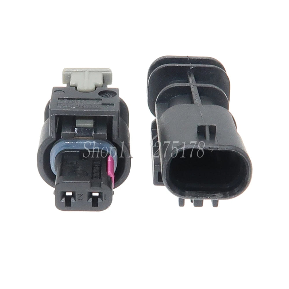1 Set 2 Pin 1-1718643-1 1-1703498-4 4F0973702 1-1703498-3 Automobile