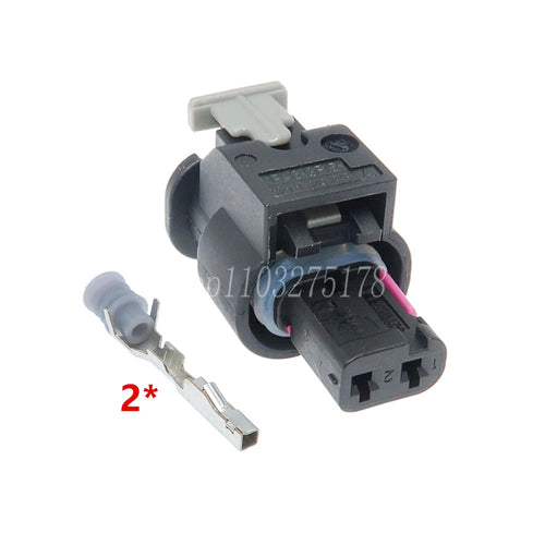 1 Set 2 Pin 1-1718643-1 1-1703498-4 4F0973702 1-1703498-3 Automobile
