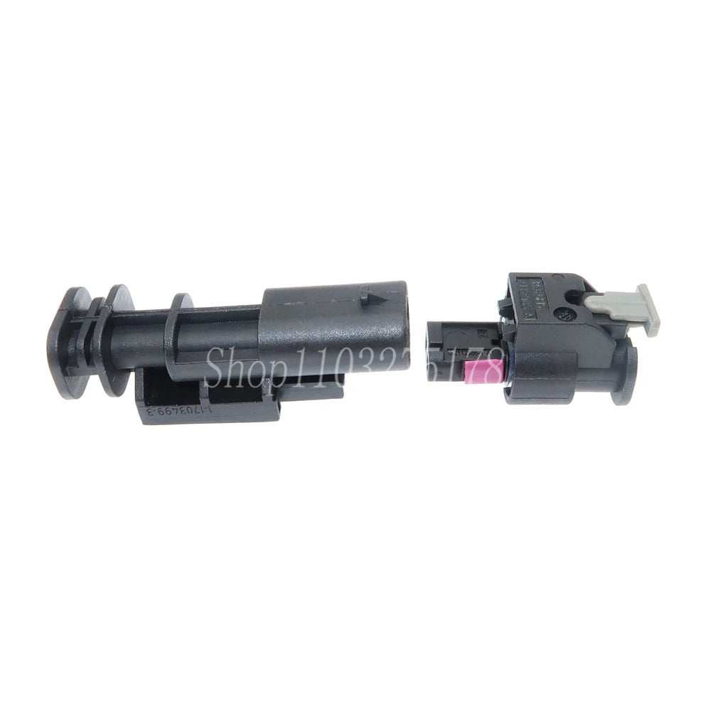 1 Set 2 Pin 1-1718643-1 1-1703498-4 4F0973702 1-1703498-3 Automobile
