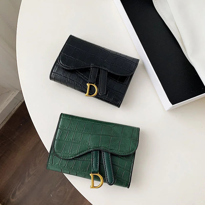 Women's Wallet Short 2023 New Korean Style D Letter Buckle Coins