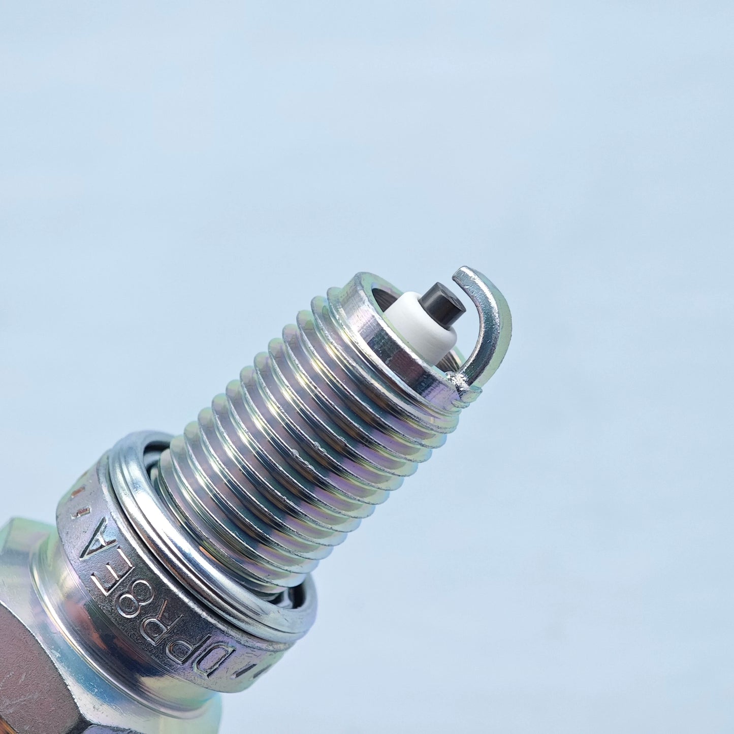 1pcs Original Motorcycle NGK Spark Plug DR8EA DPR8EA-9 Motorcycle