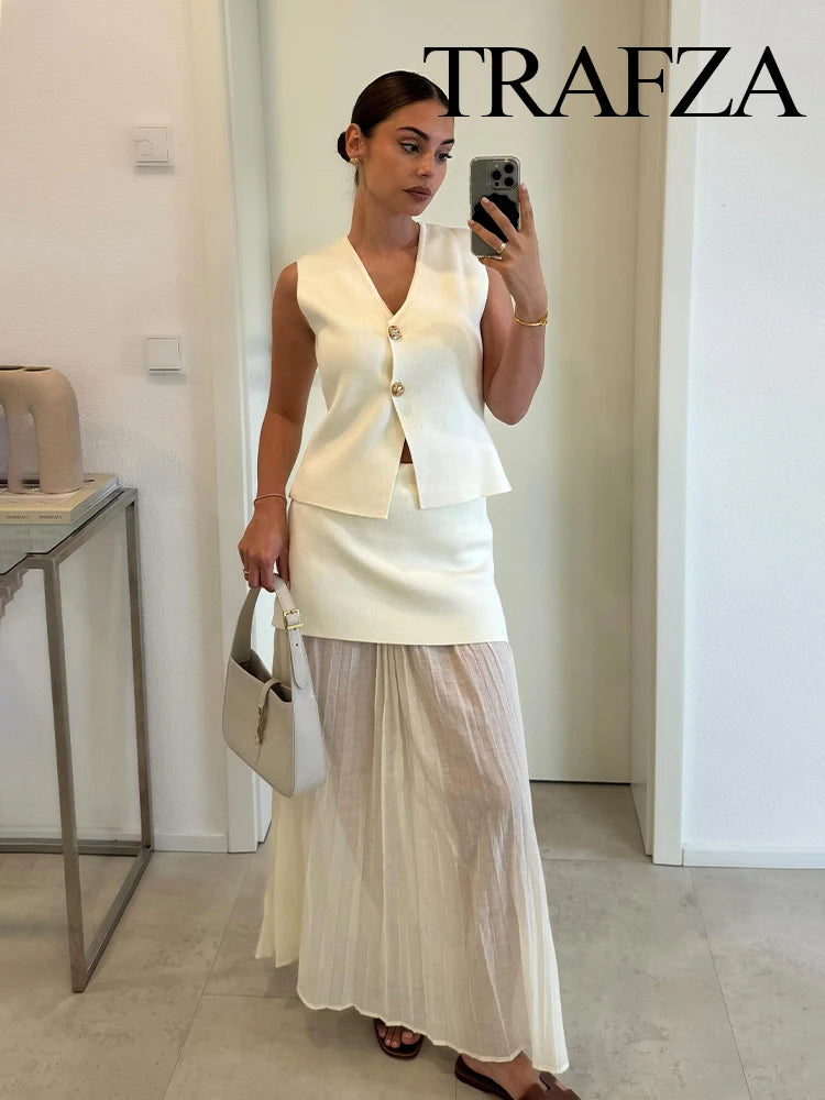 TRAFZA Women 2 Piece Set Chic V-Neck Sleeveless Button Knitted Vest