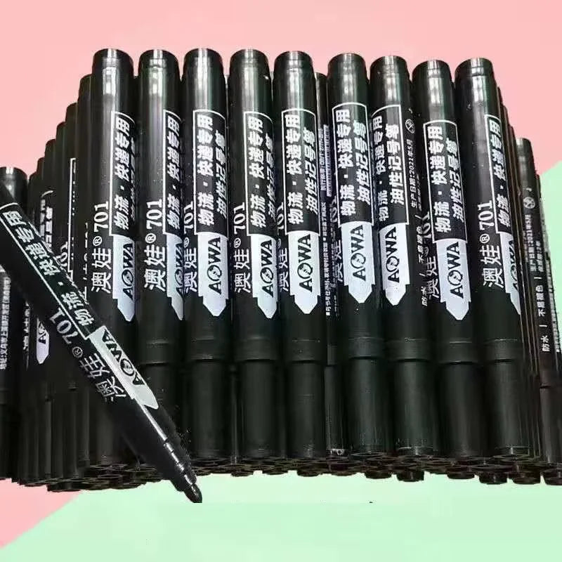 A set of 10 large-tip black ink marker pens for non-erasable marking