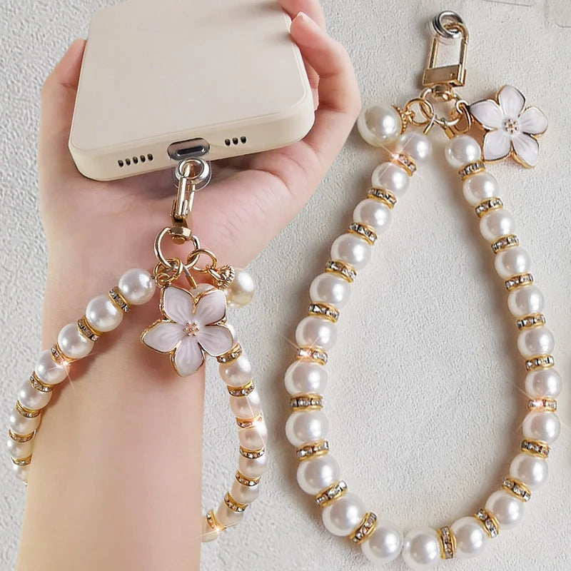 2024 Pearl Keychain Luxury Women Jewelry Shiny Pearl Bead Shell Phone