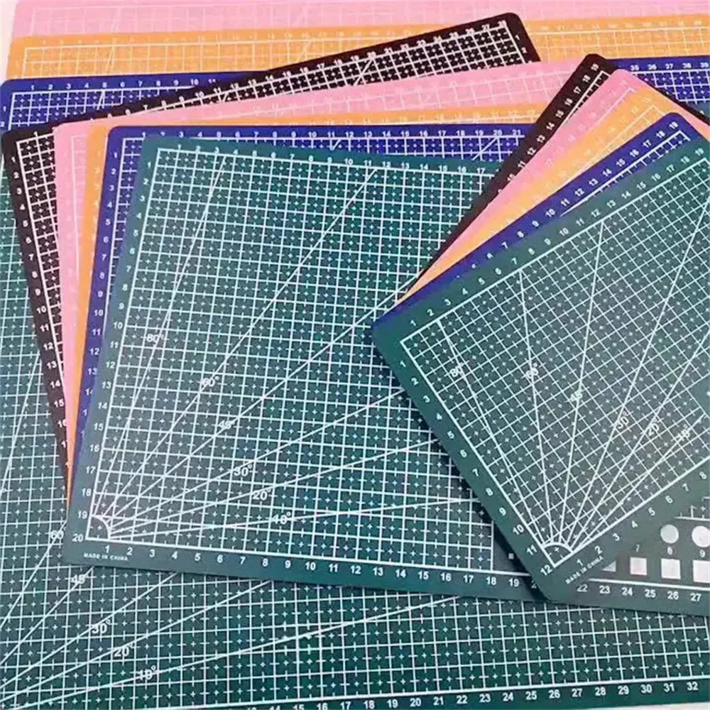 A4 Self-Healing Cutting Mat 1-Pack - Double-Sided Plastic Craft Board