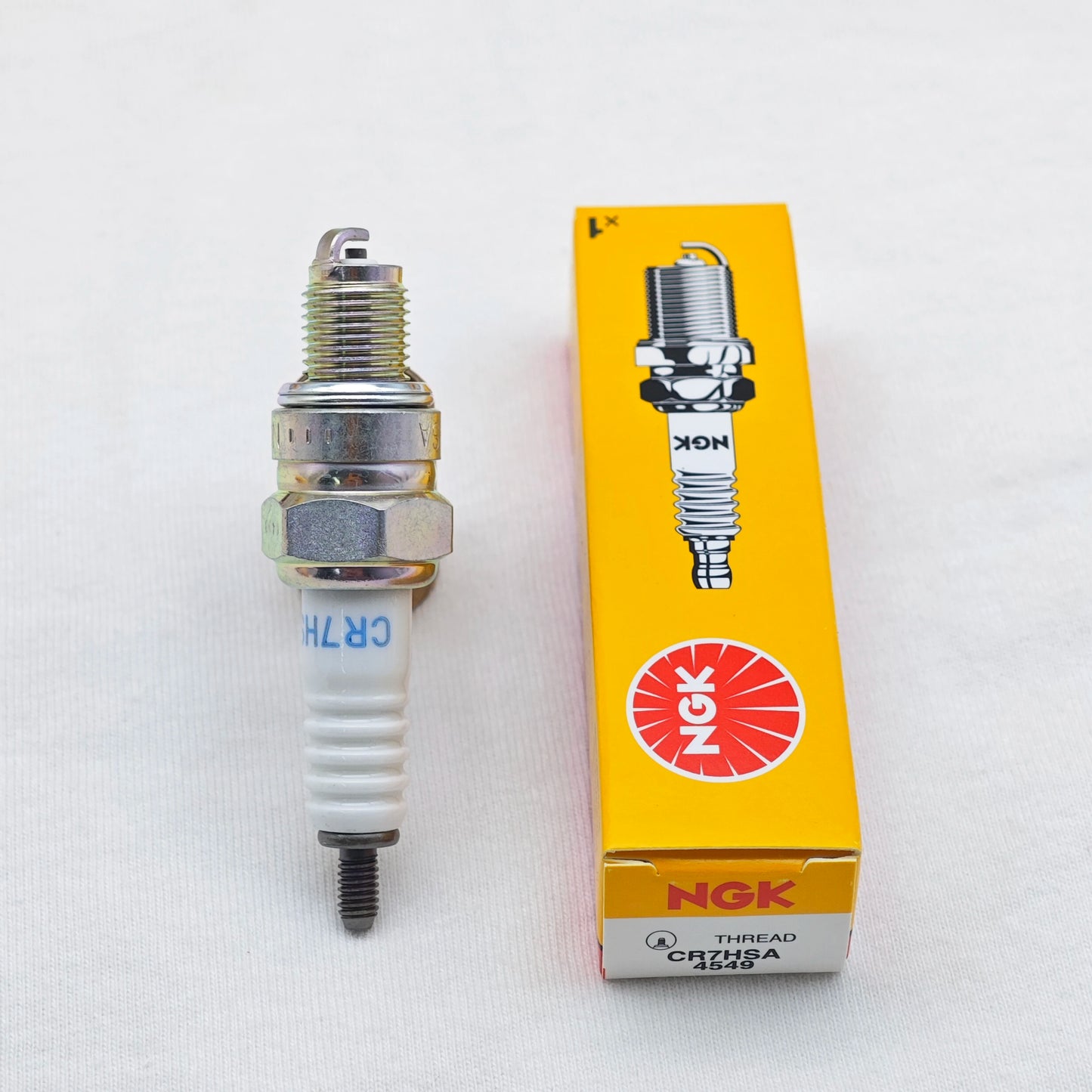 1pcs Original NGK Spark Plug CR7HSA #4549 For CBT125 Haomai GY6 Ghost