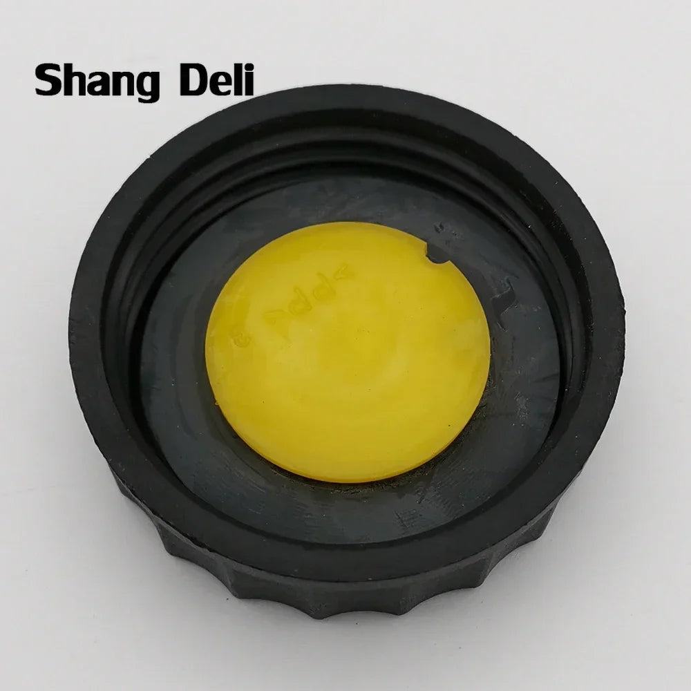 Automobile Brake Fluid Fuel Tank Cap Brake Water Tank Cap For Peugeot