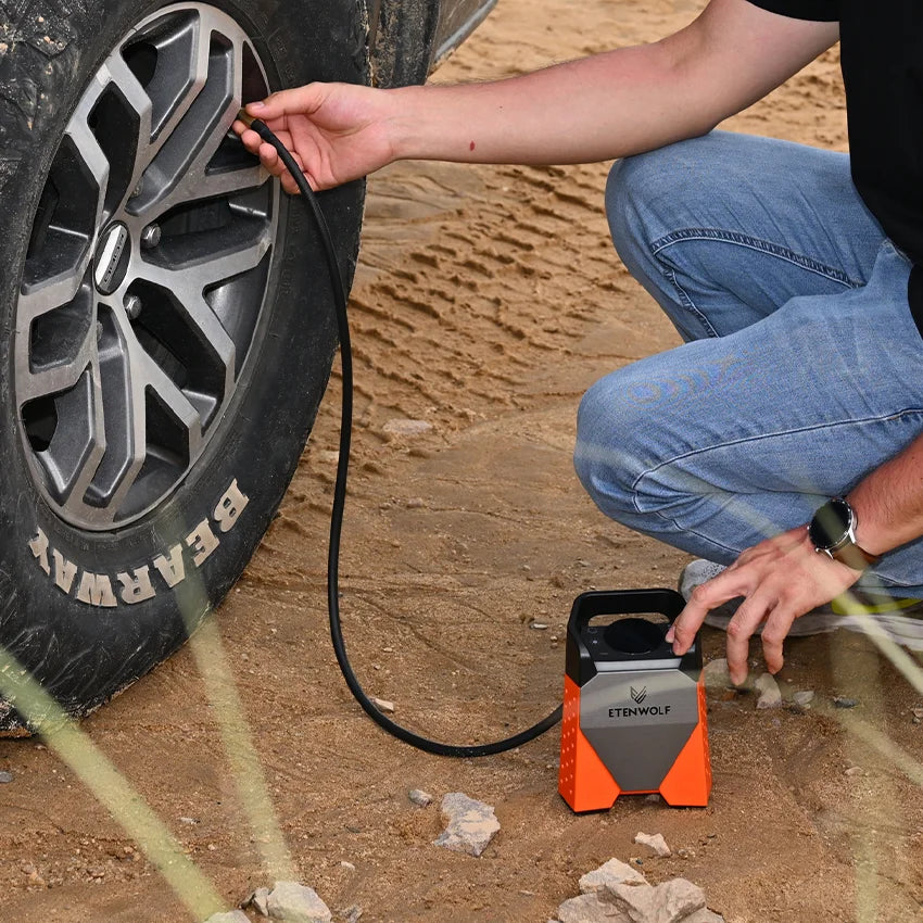 Tire inflator pump, air compressor, ultra-fast inflation, 7800mAh