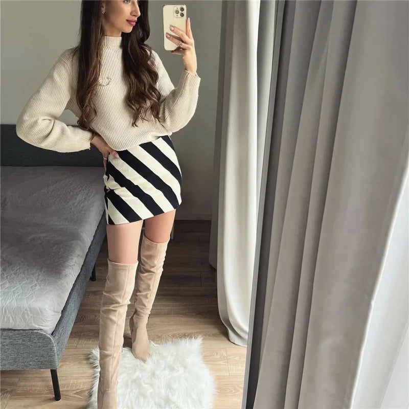 Woman Fashion Black White Zebra Striped 2 Pcs Sets 2022 Spring Chic