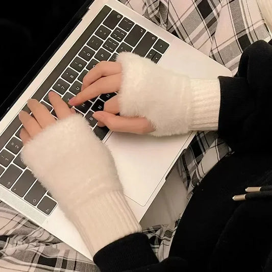 2024 New Mink Fleece Half Finger Gloves for Women's Soft Winter Warmth
