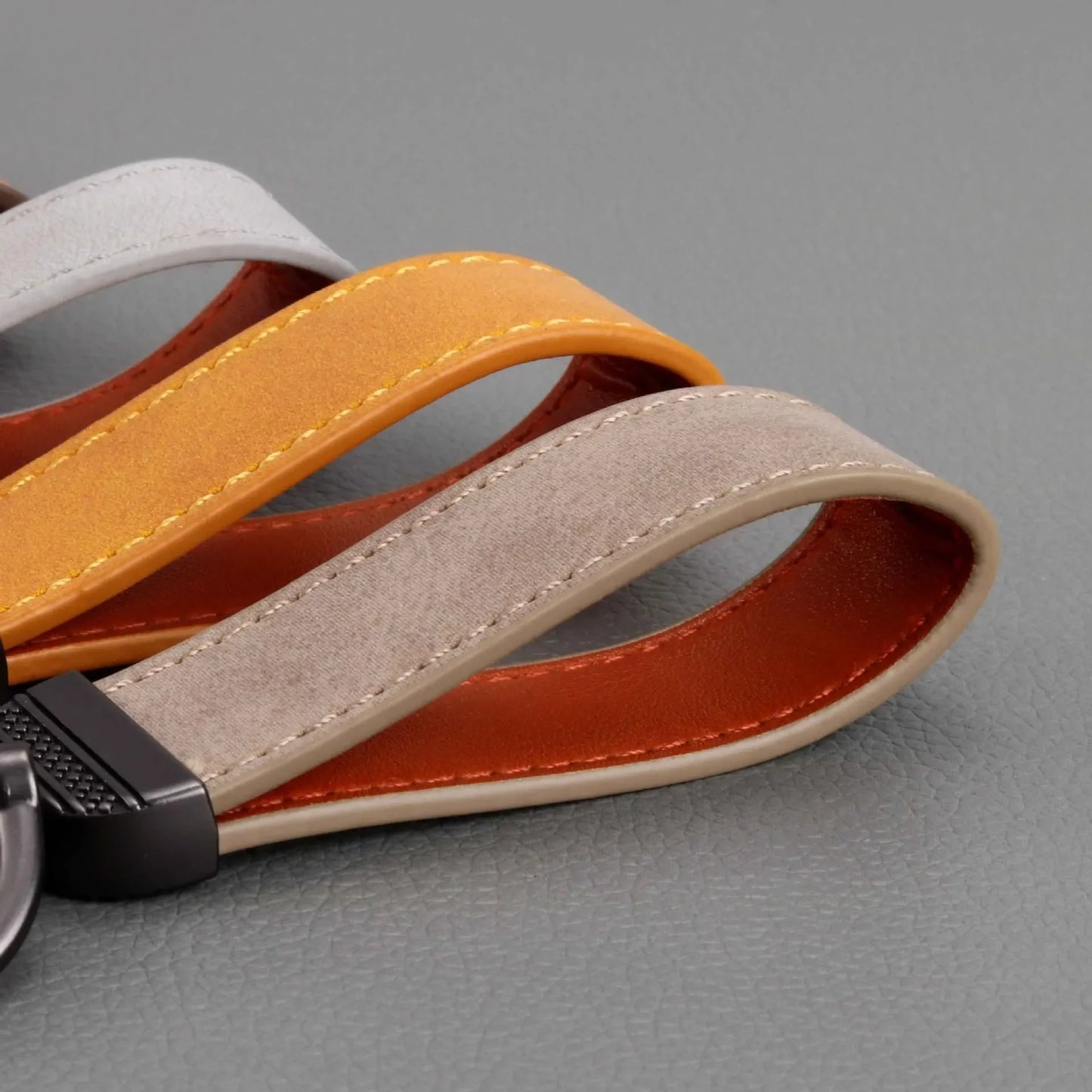 Fashion Solid Color Flip Fur Keychain Lanyard Business Gift Key Chain