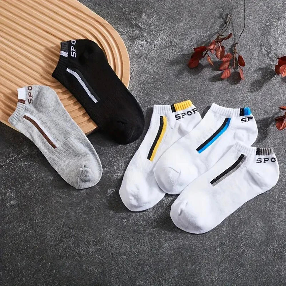 5 Pairs Men Short Socks With Fashionable Versatile Stripes That Absorb