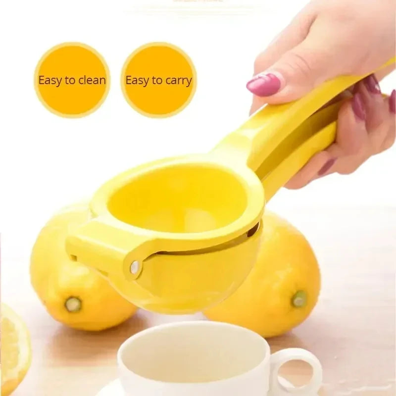 Manual lemon juicer, plastic manual orange juice juicer, portable and