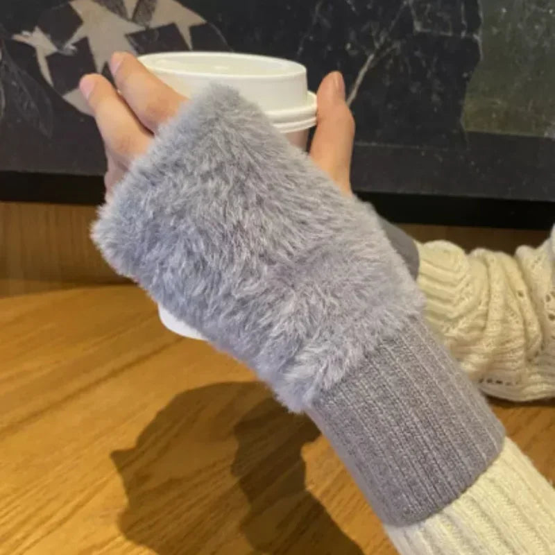 2024 New Mink Fleece Half Finger Gloves for Women's Soft Winter Warmth