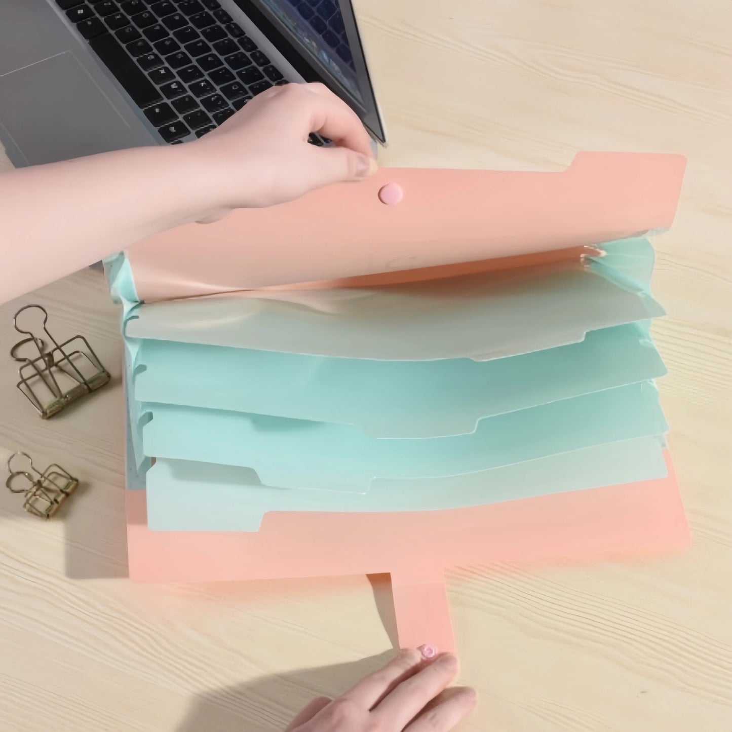 New Minimalist Accordion Bag For Cute And Smiling File Storage, With