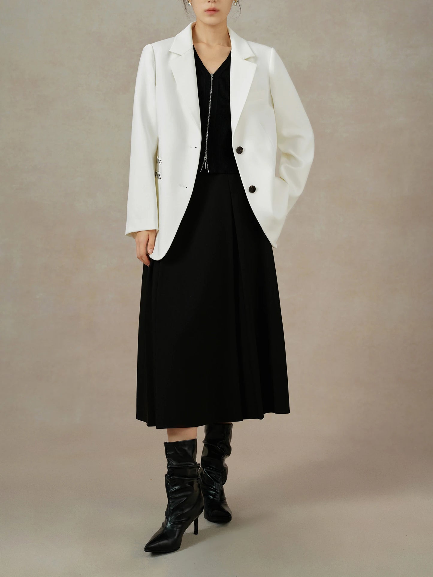 DUSHU Versatile Contrasting Color Embroidered Suit White Blazer 2024