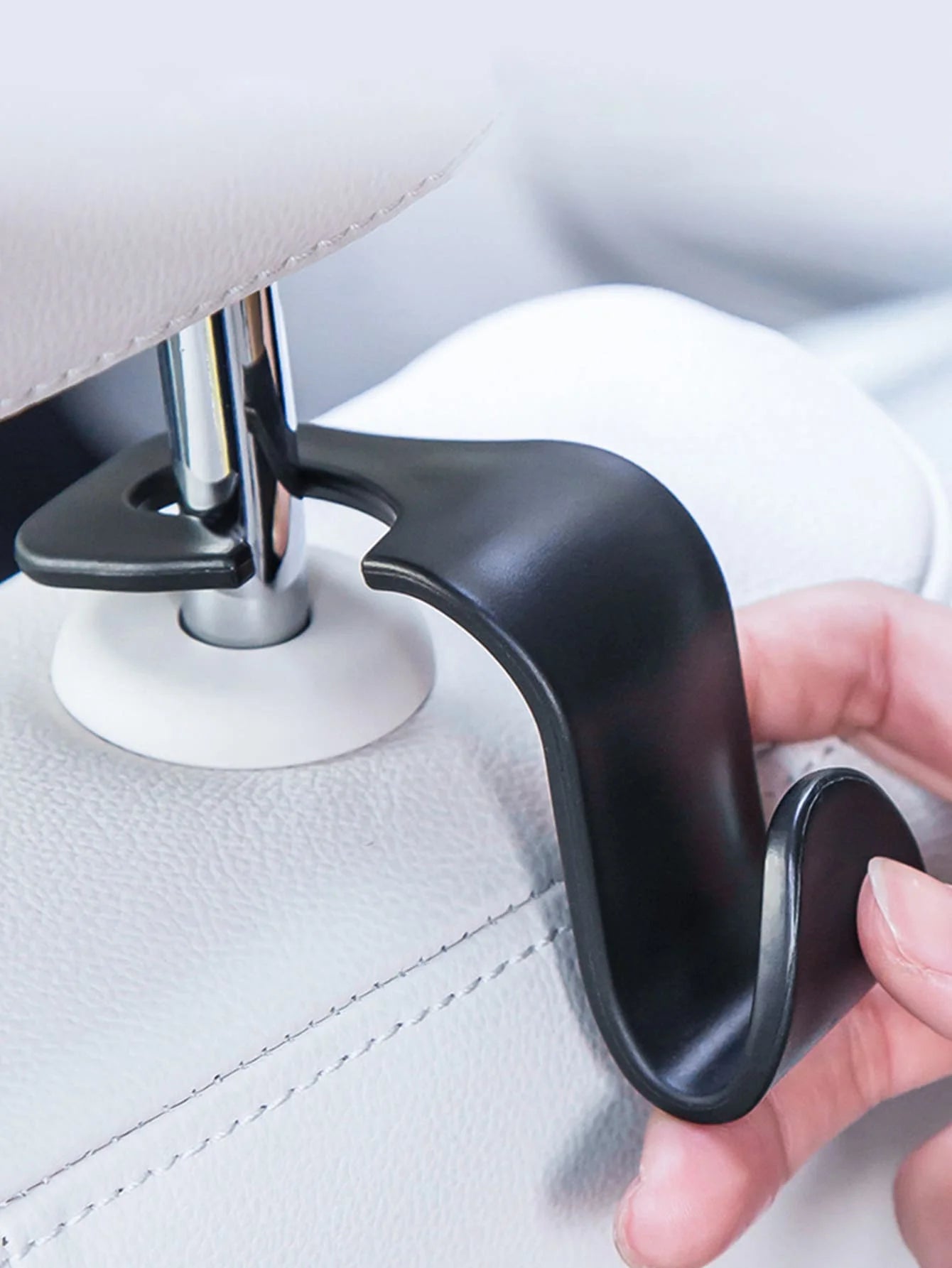 4PCS Car Hidden Seat Hook Multi-Purpose Carbon Fiber Texture Car Seat