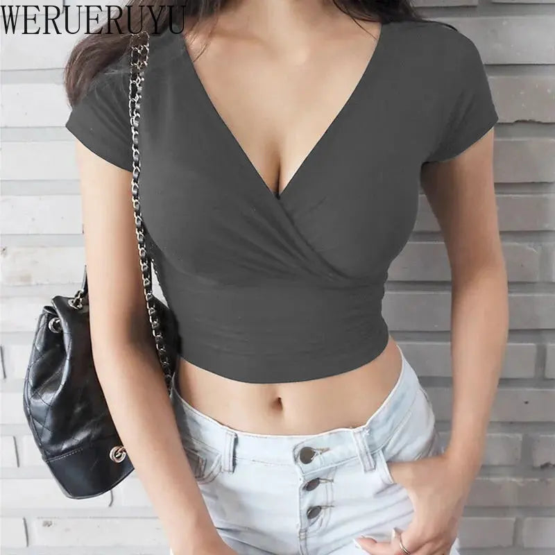 New Summer Black Sexy V-neck T-shirt Short Sleeve Y2k Crop Top Women