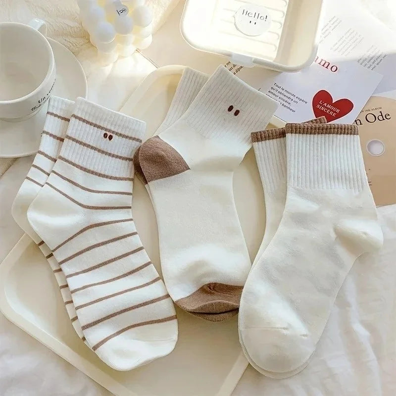5 Pairs Cute Smiling Print Socks, Comfy & Soft Crew Sports Socks,