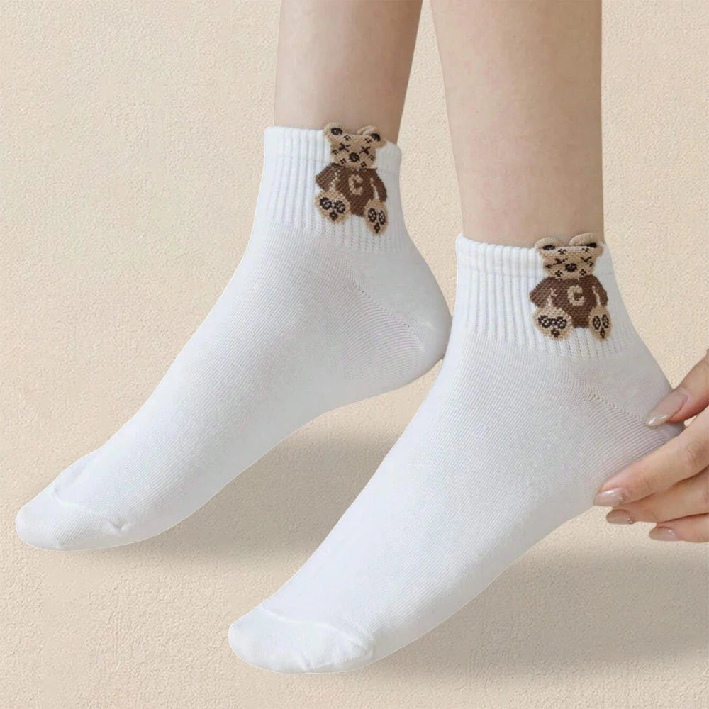 5/10/20 Pairs Women Cartoon Teddy Bear Patterned Ankle Socks Versatile